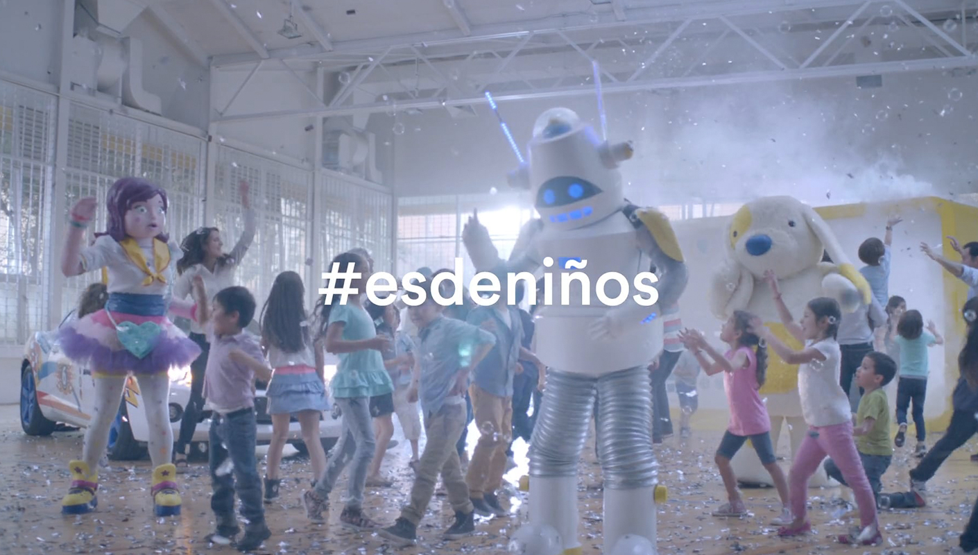 Coppel love meter commercial