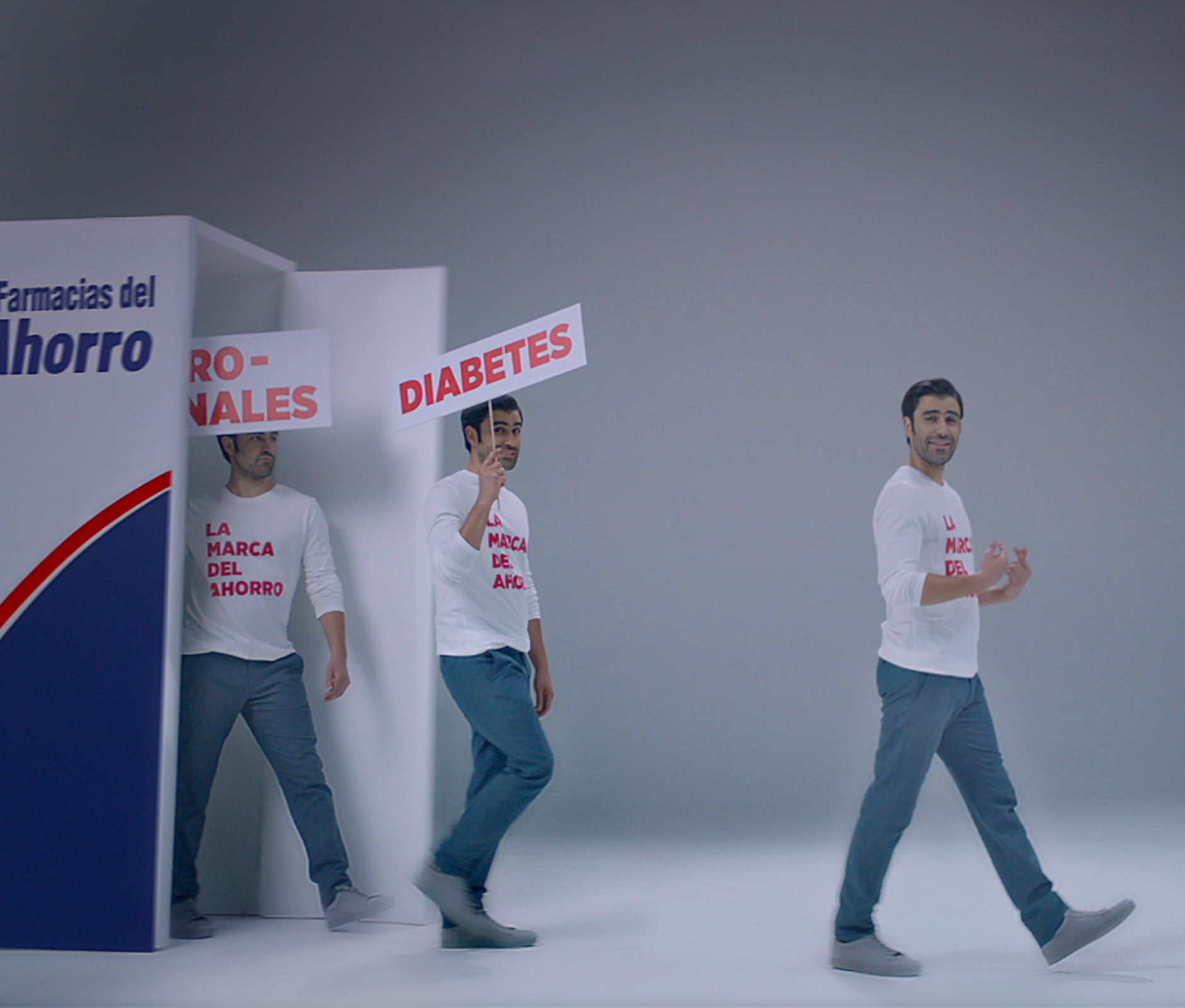 Farmacias del Ahorro pharmacy commercial still