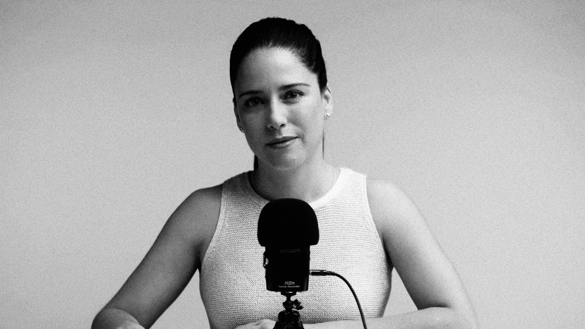 Ana Claudia 1 minuto vs cancer awareness ad