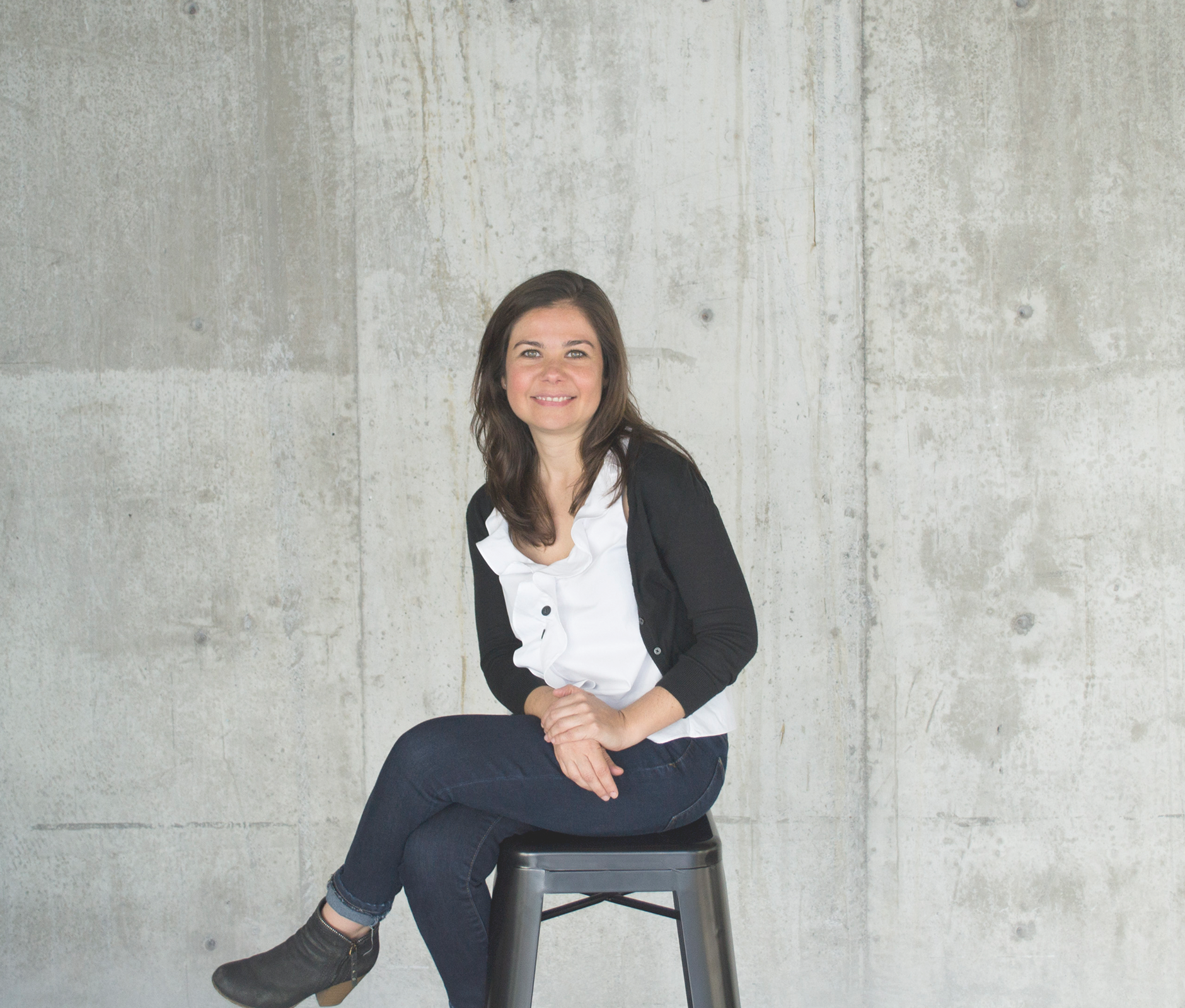 Ale Reyes creative director at Brands&People